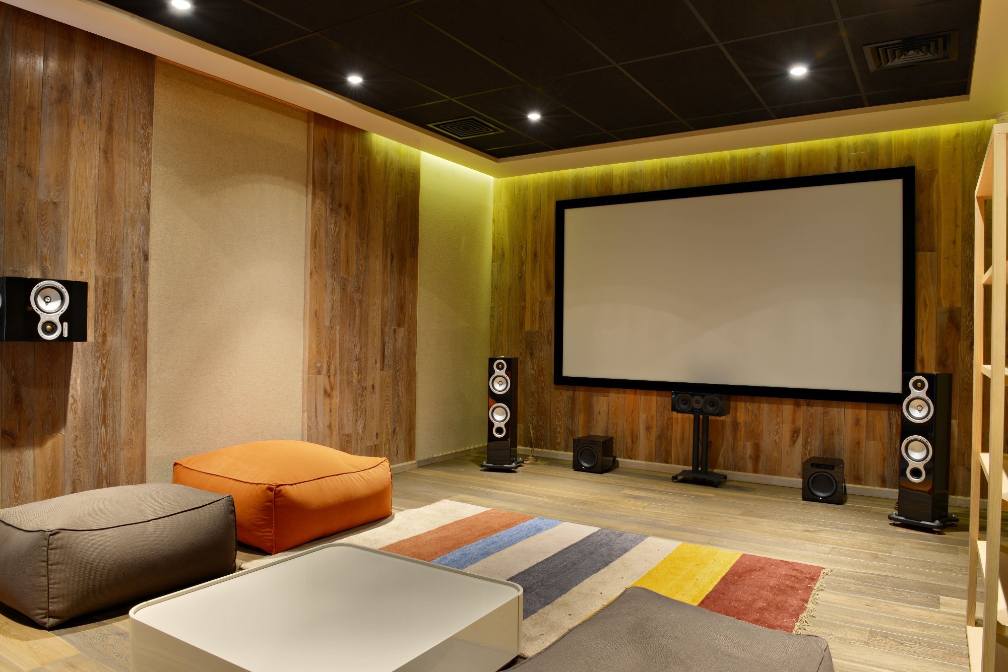 Mini home theater installation