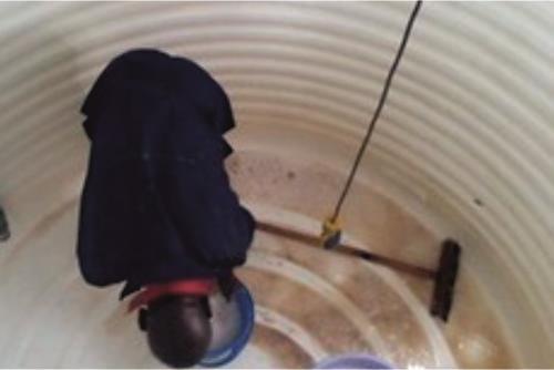 Overhead tank cleaning (1000L- 2000L) (1 hr 30 mins)