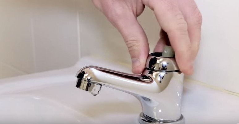 Tap replacement (10 MINS)